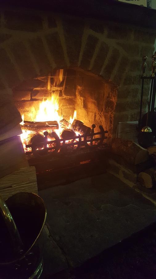 The White Hart Bed & Breakfast Frocester Bagian luar foto